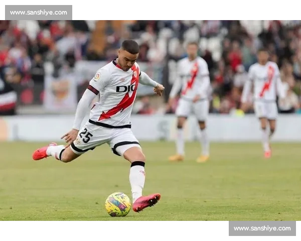 西班牙人迎战狼队欧战焦点对决悬念拉满看点十足实力碰撞夜来临时